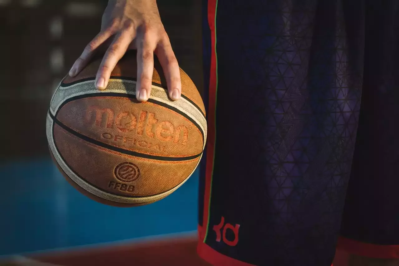 Top 5 Virtual Basketball Leagues to Experience the Thrill of the Game
